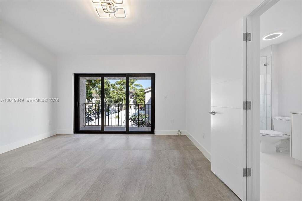 3 Bedroom Villa/Townhouse's Image 17