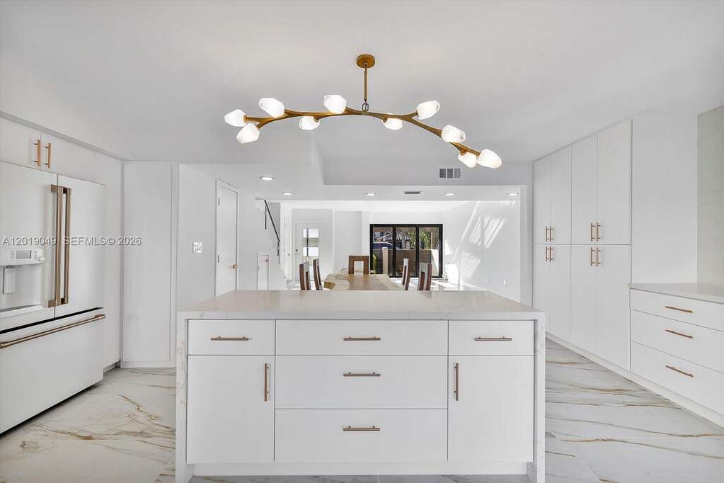 3 Bedroom Villa/Townhouse's Image 3