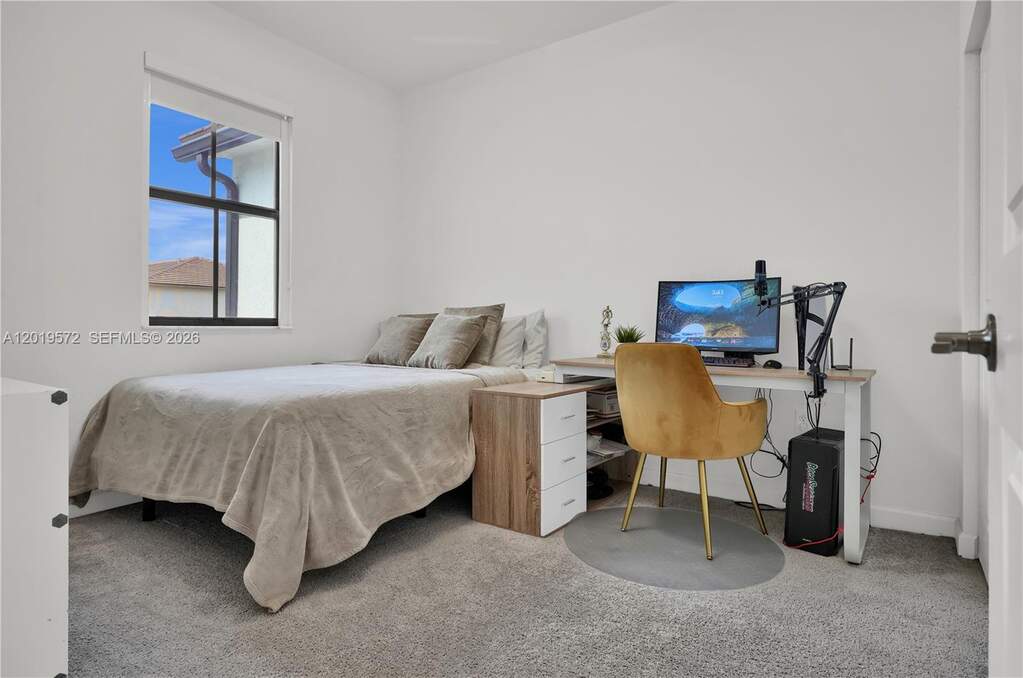 4 Bedroom Villa/Townhouse's Image 15