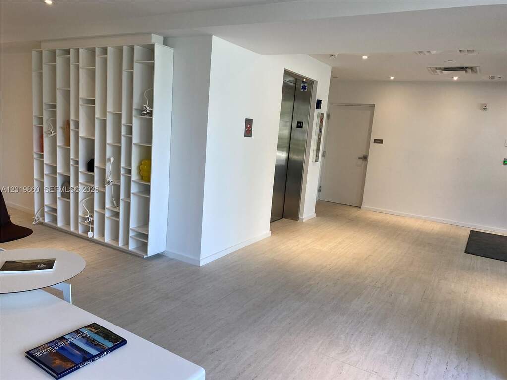 Apartment/Flat's Image 17
