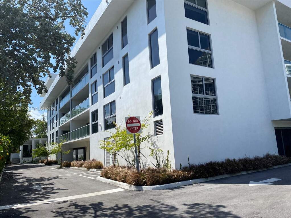 Apartment/Flat's Image 18