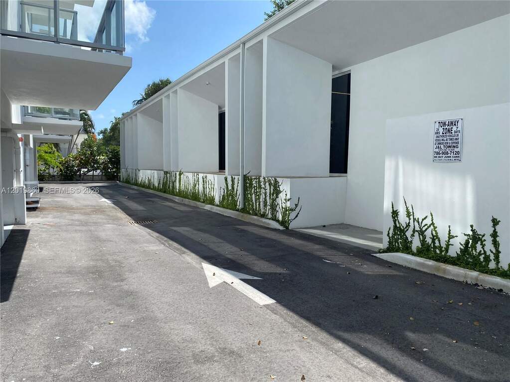 Apartment/Flat's Image 20