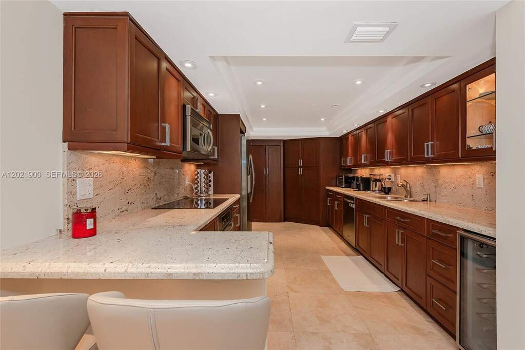 2 Bedroom Apartment/Flat's Image 7