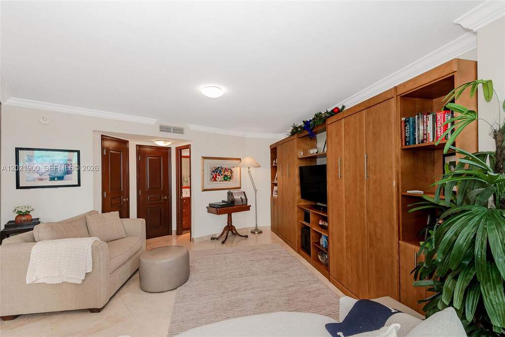 2 Bedroom Apartment/Flat's Image 14