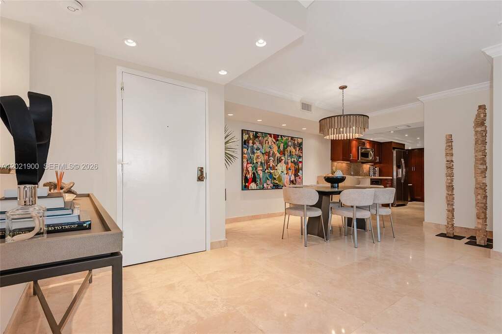 2 Bedroom Apartment/Flat's Image 4