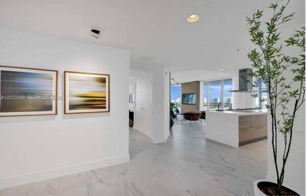 3 Bedroom Apartment/Flat's Image 11