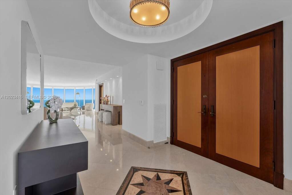 3 Bedroom Apartment/Flat's Image 6