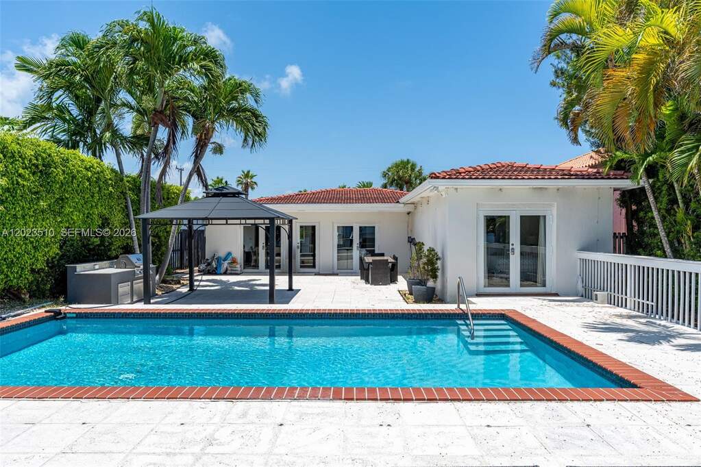 Single family home