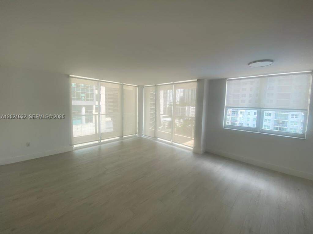3 Bedroom Apartment/Flat's Image 8