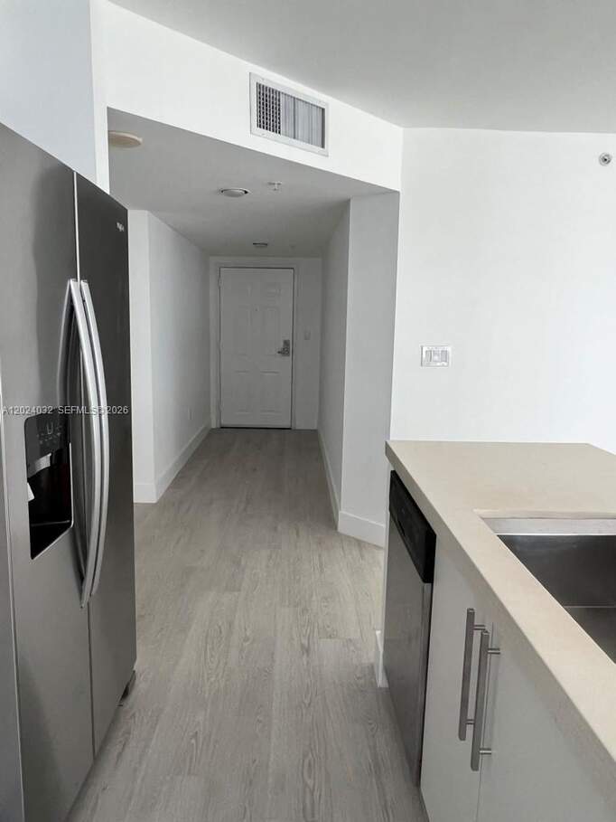 3 Bedroom Apartment/Flat's Image 10