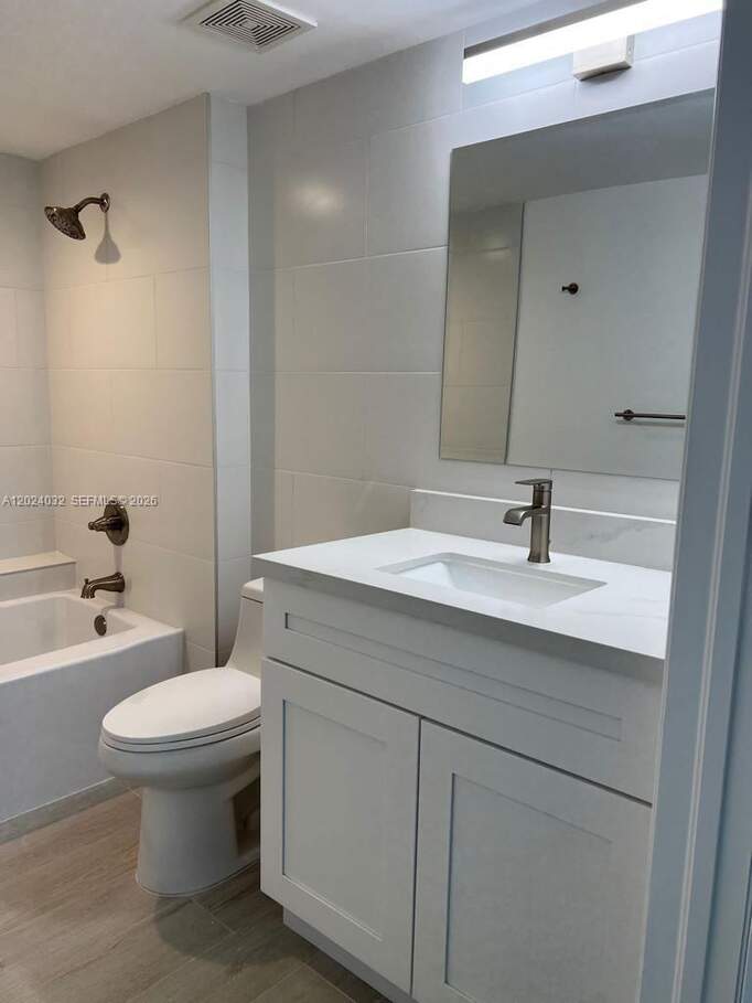 3 Bedroom Apartment/Flat's Image 16
