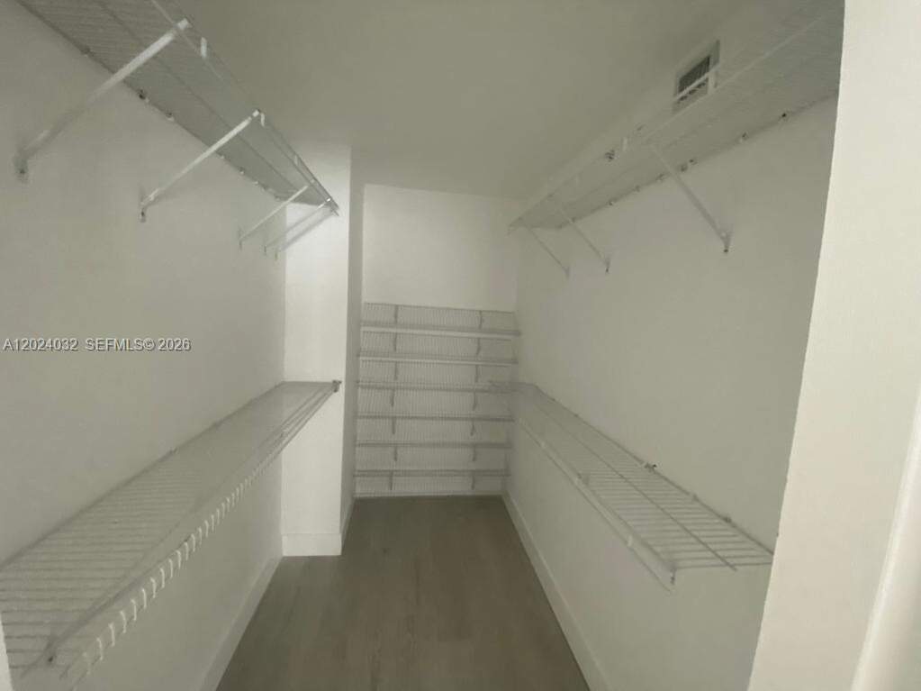 3 Bedroom Apartment/Flat's Image 3