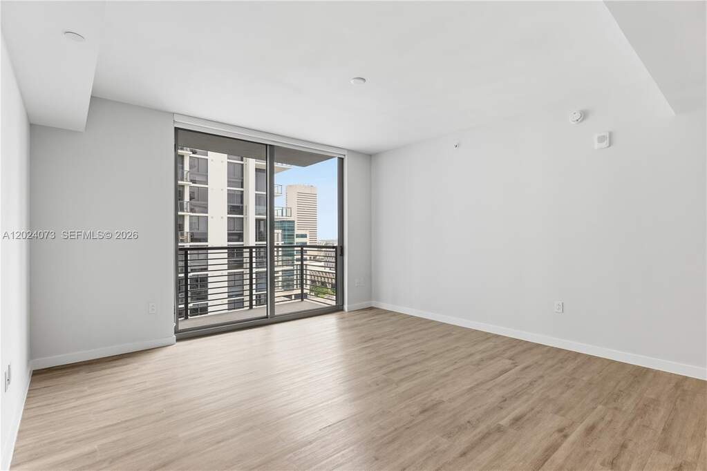 1 Bedroom Apartment/Flat's Image 8