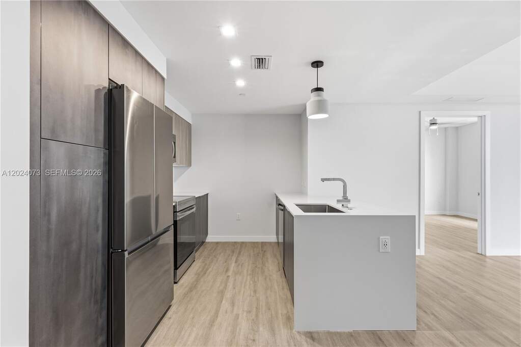 1 Bedroom Apartment/Flat's Image 3