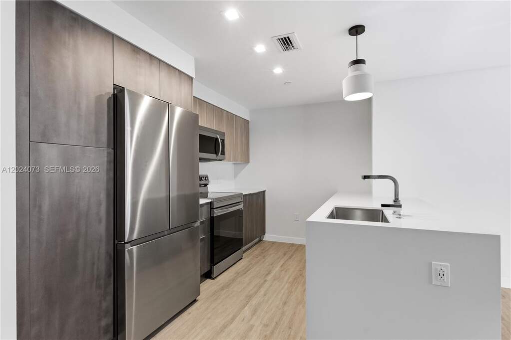 1 Bedroom Apartment/Flat's Image 4