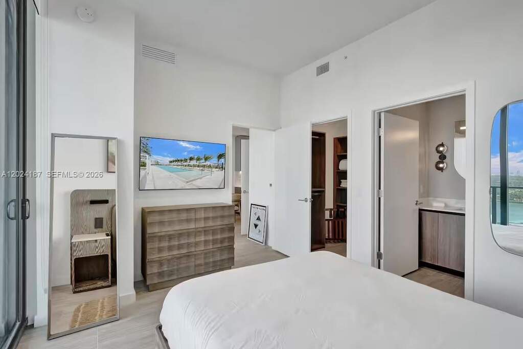 1 Bedroom Apartment/Flat's Image 10