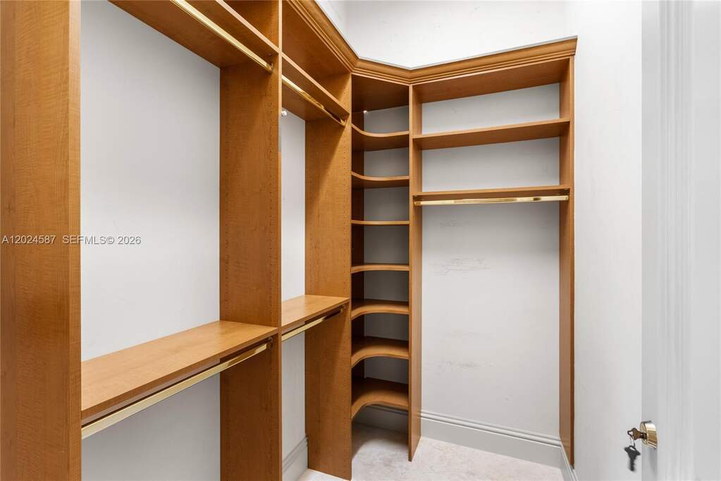 5 Bedroom Single Family Home/House's Image 63