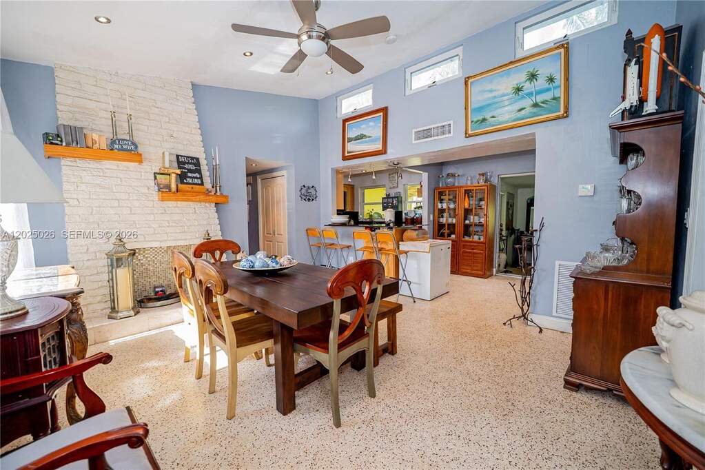 2 Bedroom Single Family Home/House's Image 17