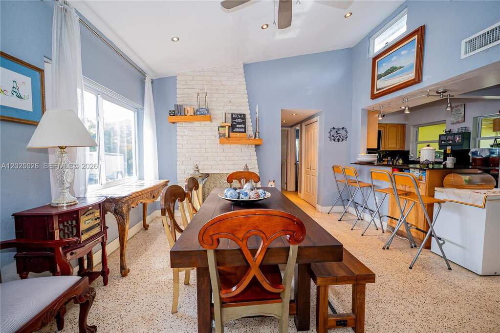 2 Bedroom Single Family Home/House's Image 18
