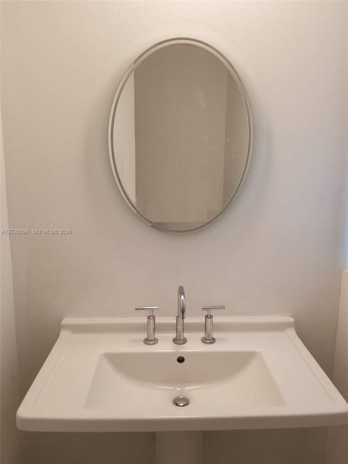 2 Bedroom Apartment/Flat's Image 8