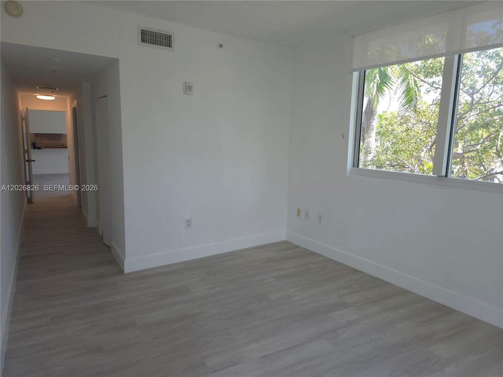 2 Bedroom Apartment/Flat's Image 10