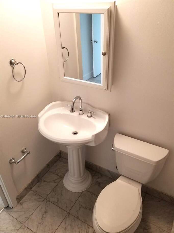 2 Bedroom Apartment/Flat's Image 17