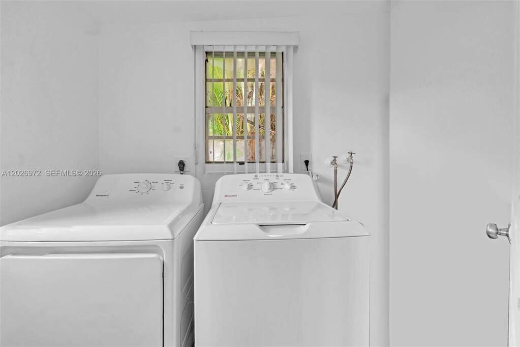 3 Bedroom Single Family Home/House's Image 28