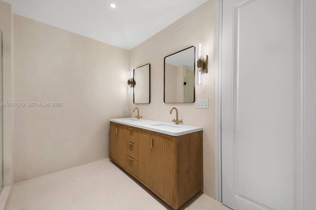 2 Bedroom Apartment/Flat's Image 18