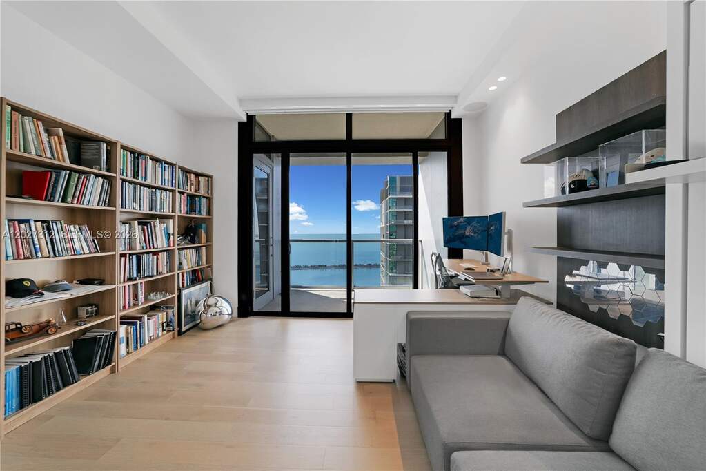 2 Bedroom Apartment/Flat's Image 20