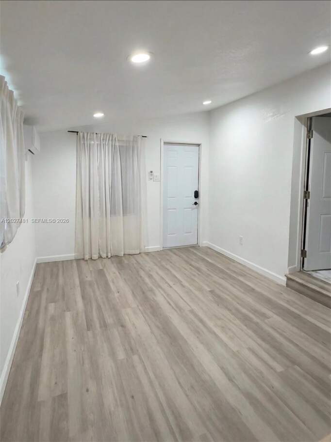 3 Bedroom Single Family Home/House's Image 25