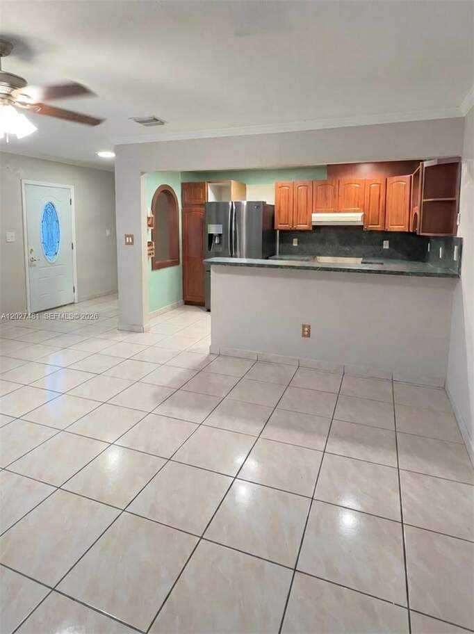 3 Bedroom Single Family Home/House's Image 4