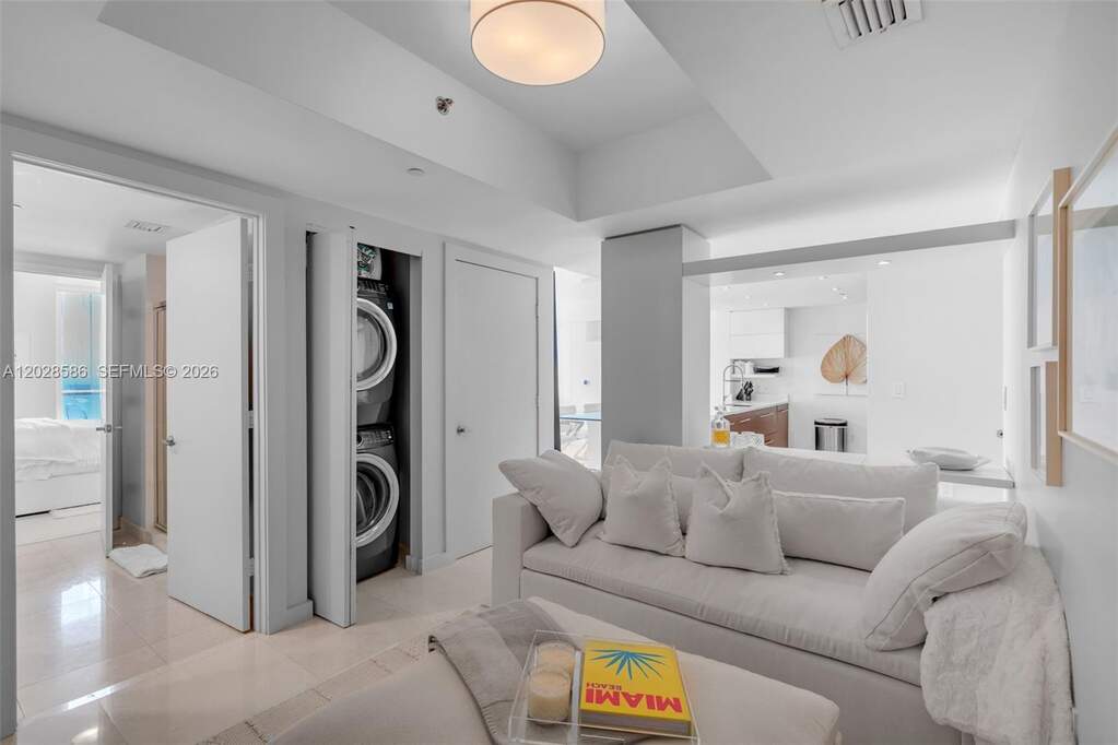 2 Bedroom Apartment/Flat's Image 8
