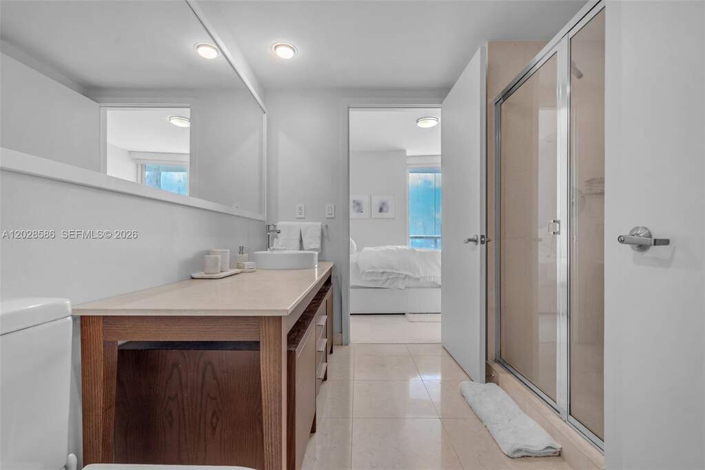 2 Bedroom Apartment/Flat's Image 12