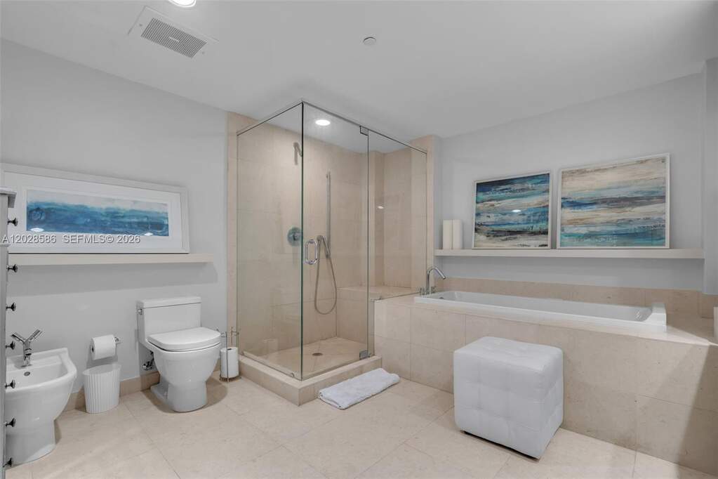 2 Bedroom Apartment/Flat's Image 17
