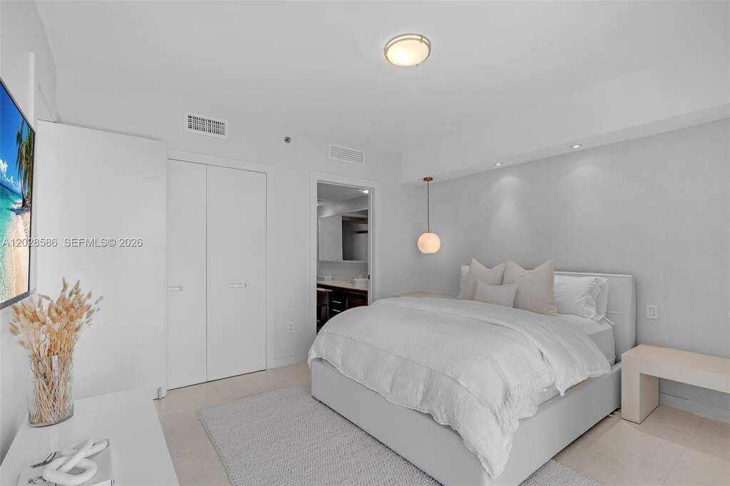 2 Bedroom Apartment/Flat's Image 19