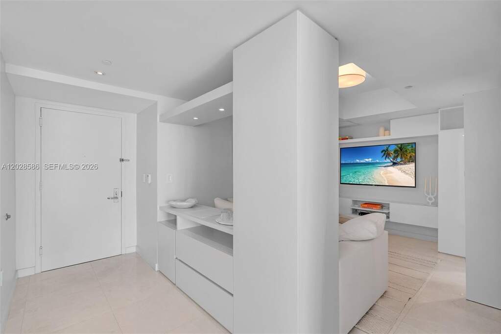 2 Bedroom Apartment/Flat's Image 6