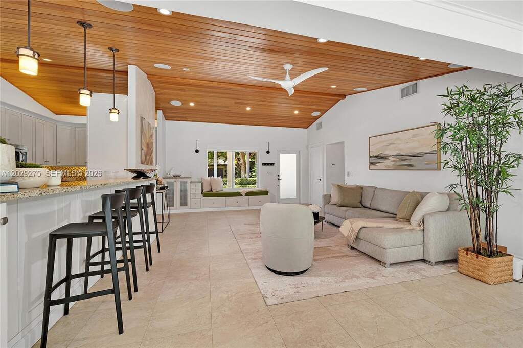 3 Bedroom Single Family Home/House's Image 15