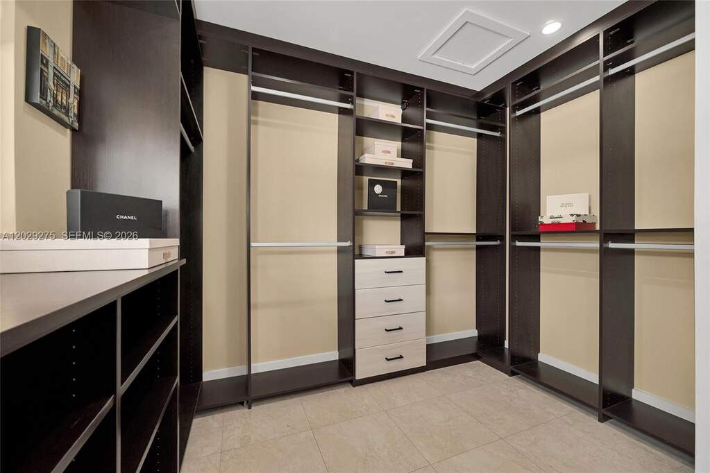 3 Bedroom Single Family Home/House's Image 33