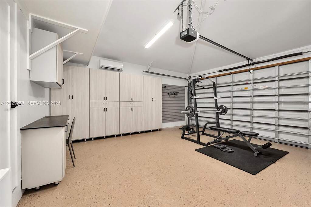 3 Bedroom Single Family Home/House's Image 37