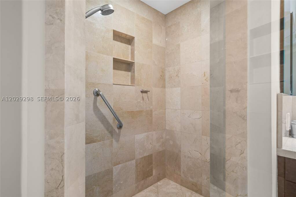 2 Bedroom Apartment/Flat's Image 18