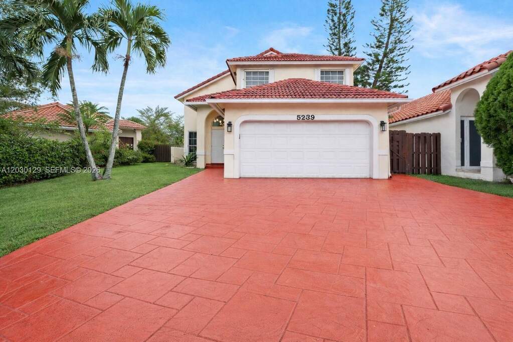 4 Bedroom Single Family Home/House's Image 20