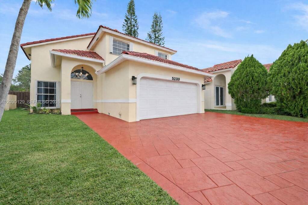 4 Bedroom Single Family Home/House's Image 21