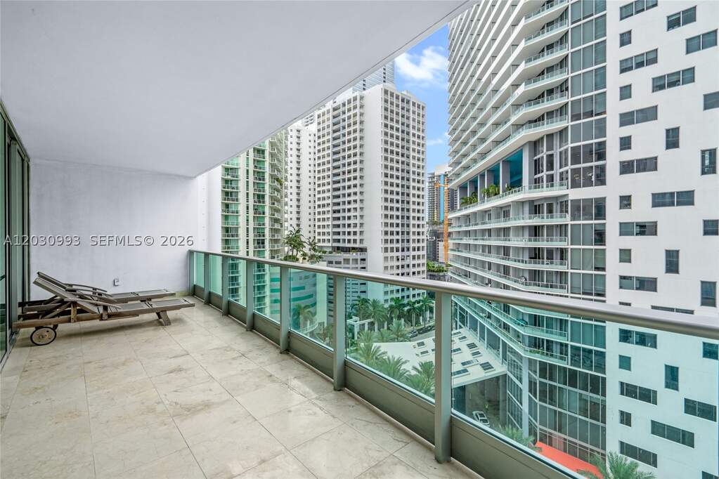 1 Bedroom Apartment/Flat's Image 11