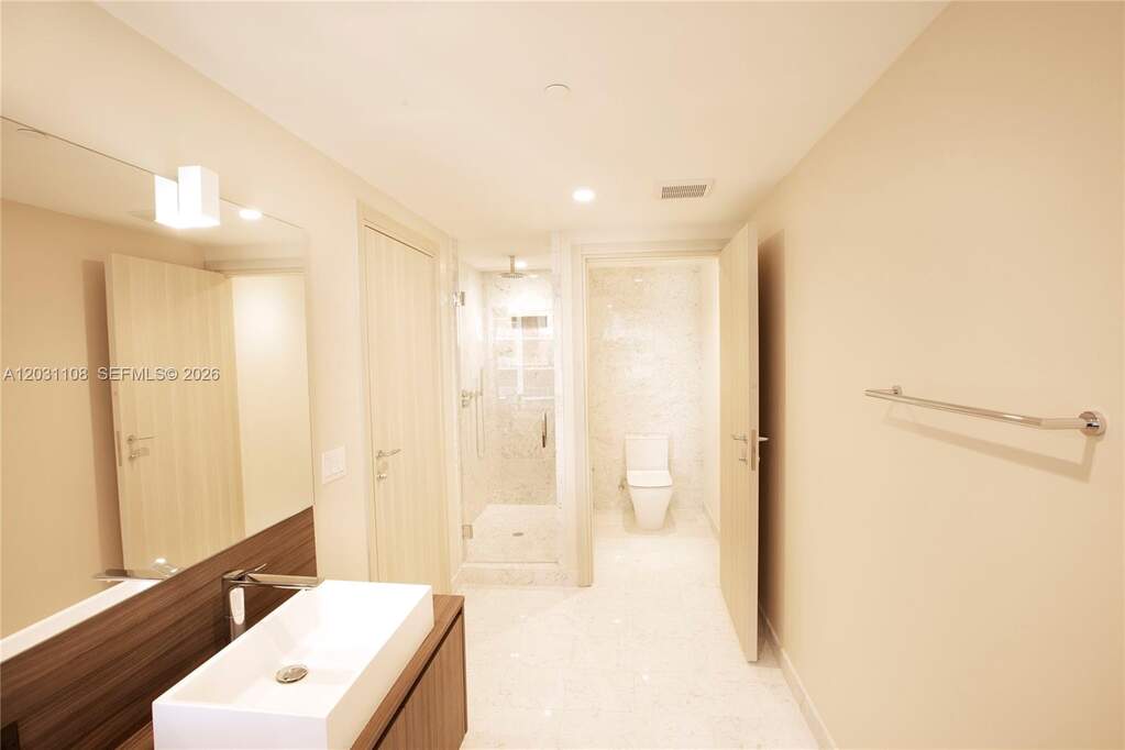 2 Bedroom Apartment/Flat's Image 10