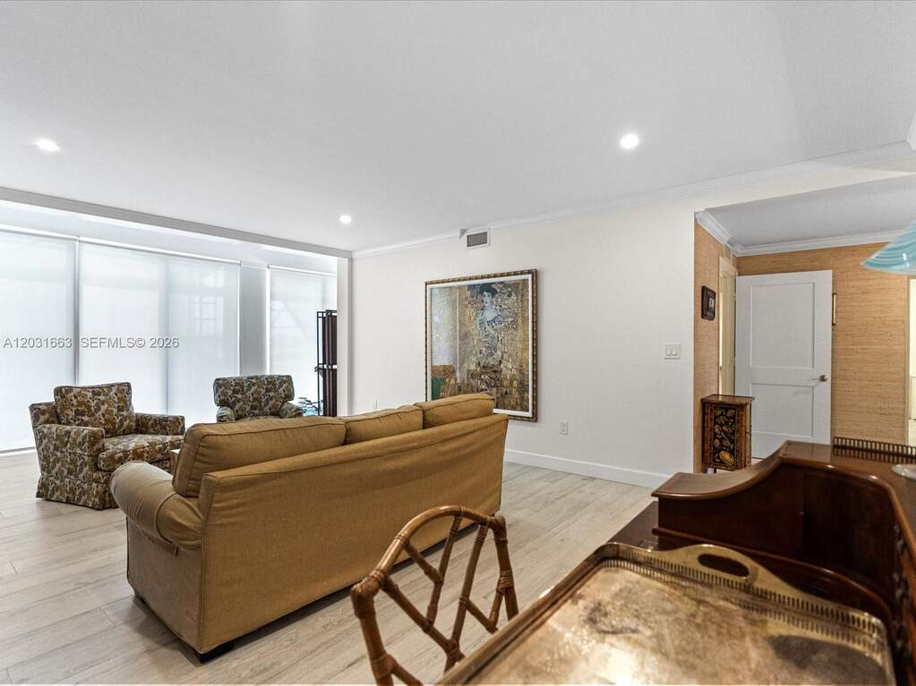 2 Bedroom Apartment/Flat's Image 11