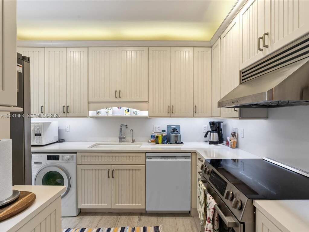 2 Bedroom Apartment/Flat's Image 5