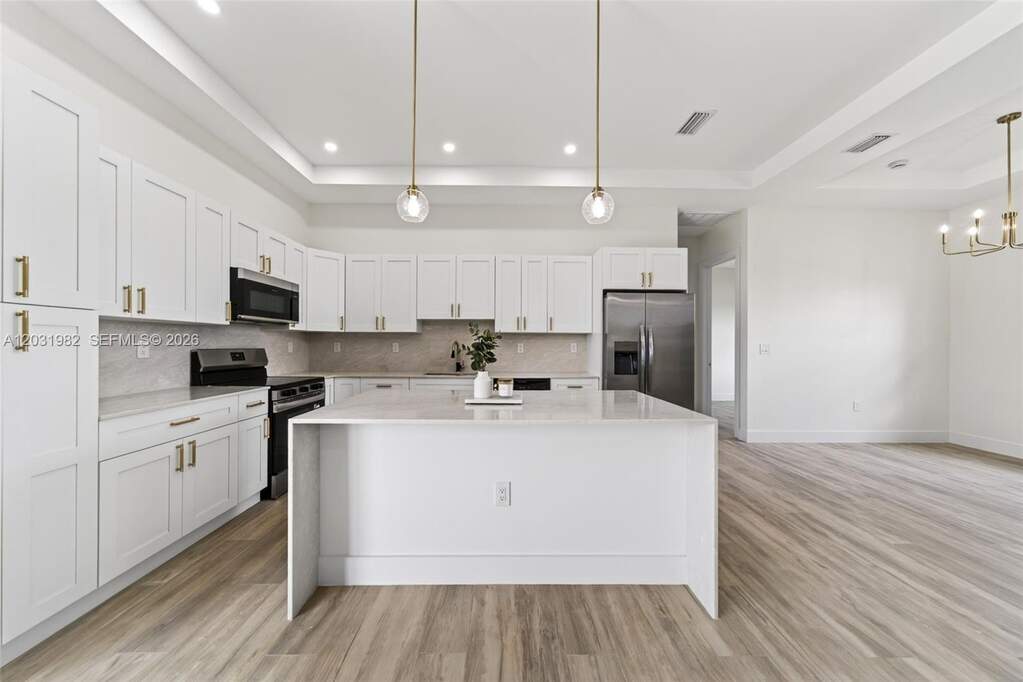 3 Bedroom Single Family Home/House's Image 11