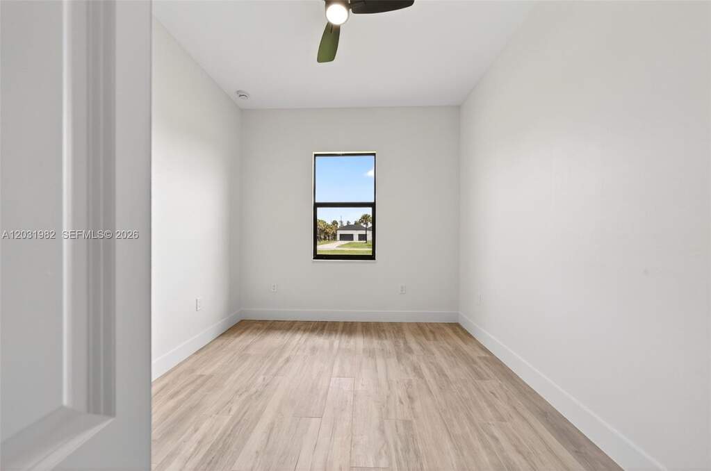 3 Bedroom Single Family Home/House's Image 38