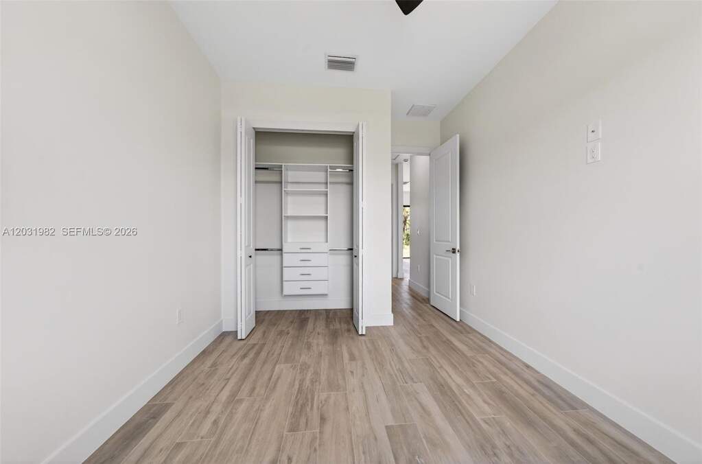3 Bedroom Single Family Home/House's Image 39