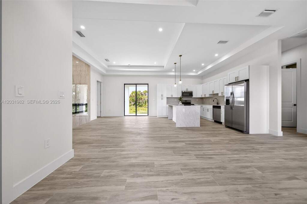 3 Bedroom Single Family Home/House's Image 3